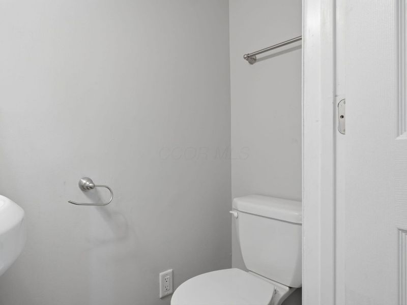 2525 Ridge Avenue , Columbus, OH 43204 Photo 18