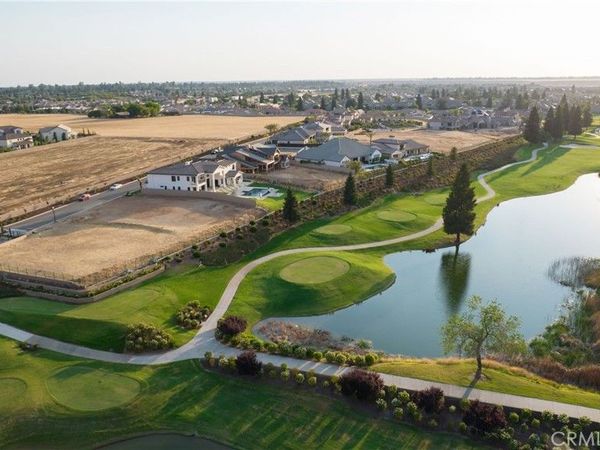 2490 E Copper Ridge Drive, Fresno, CA 93730