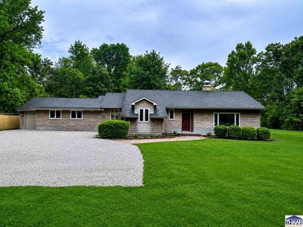 10901 E US HWY 40, Terre Haute, IN 47803