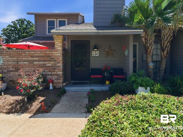 389 Clubhouse Drive, Unit 5H, Gulf Shores, AL 36542