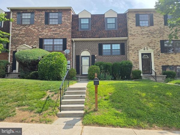 10 CASEY COURT , CATONSVILLE, MD 21228