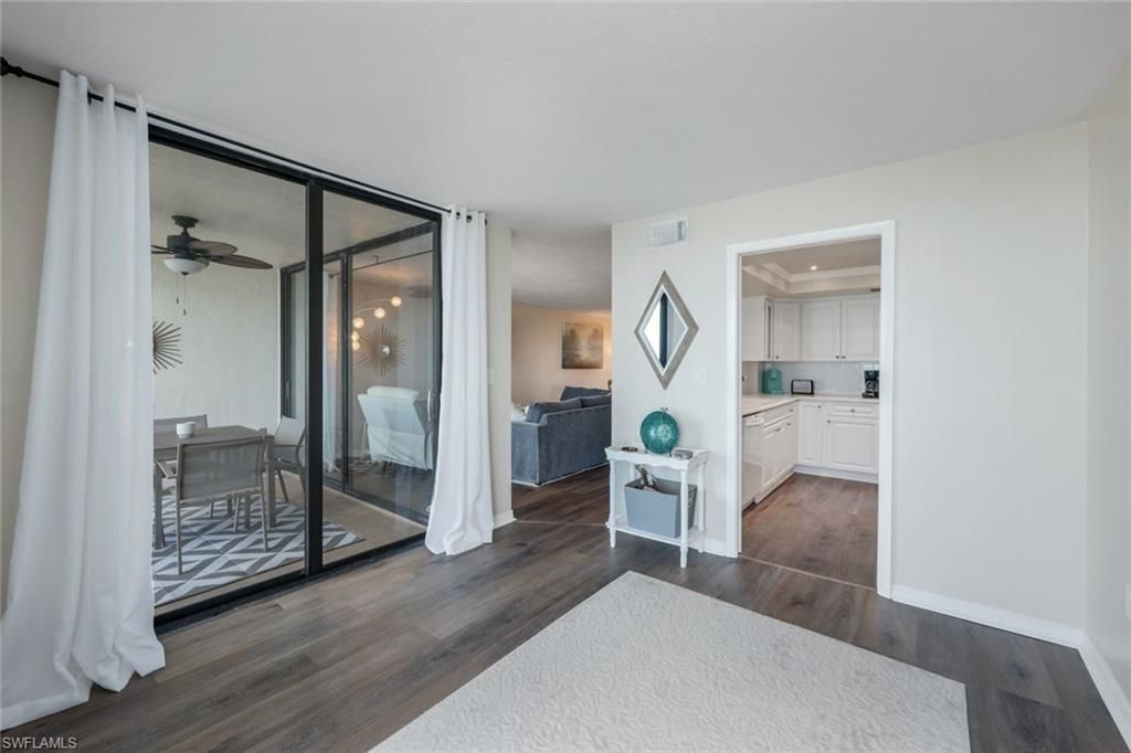 10475 Gulfshore Dr , Unit 142, Naples, FL 34108 Photo