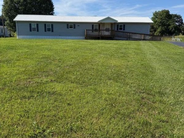 312 Johnson Springs Road , Munfordville, KY 42765