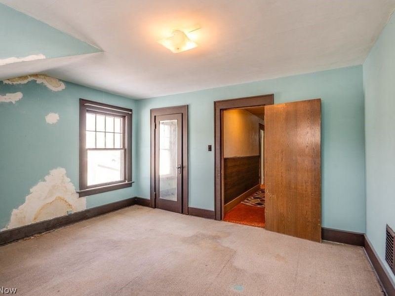 870 Parkway Boulevard, Alliance, OH 44601 Photo 15