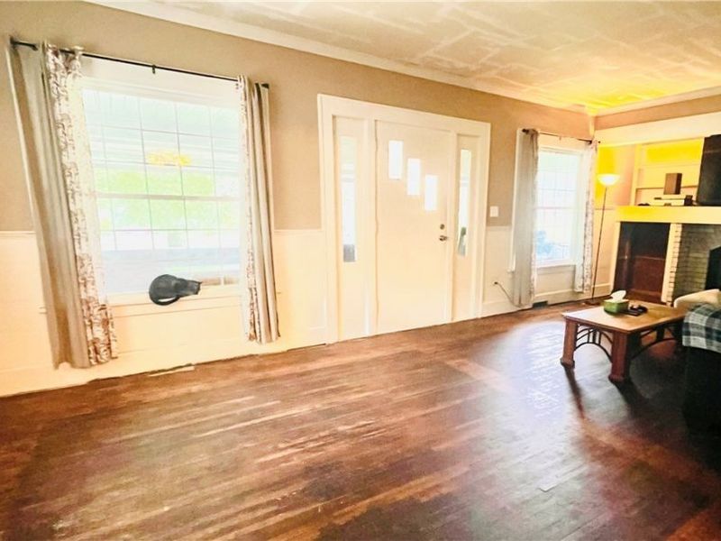870 Parkway Boulevard, Alliance, OH 44601 Photo 5