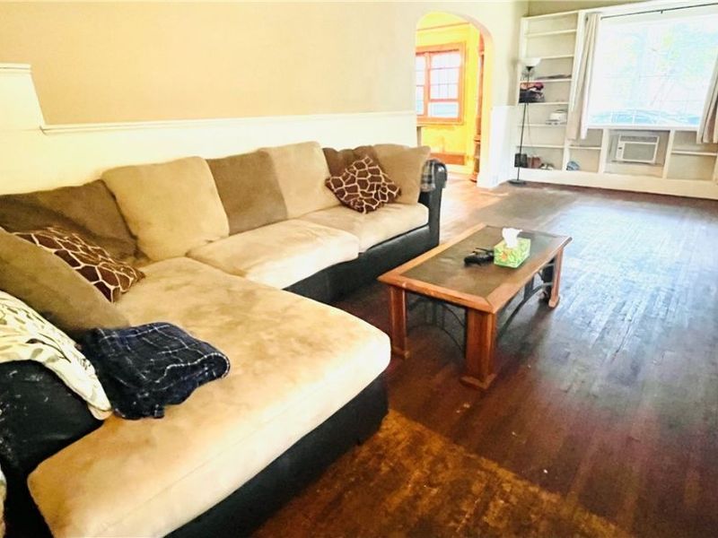 870 Parkway Boulevard, Alliance, OH 44601 Photo 6