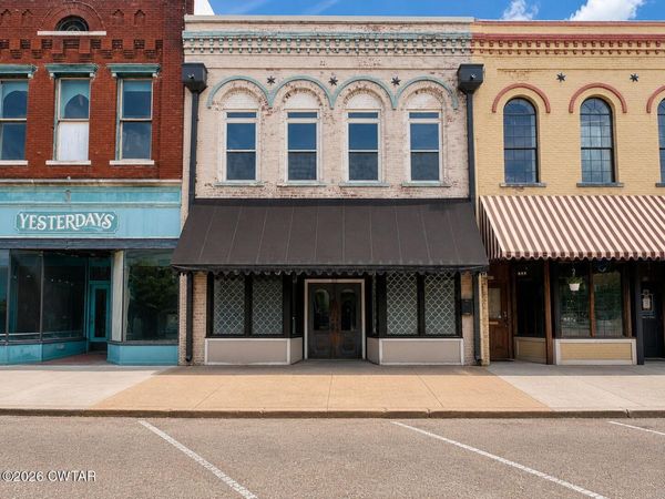 210 N Liberty Street , Jackson, TN 38301