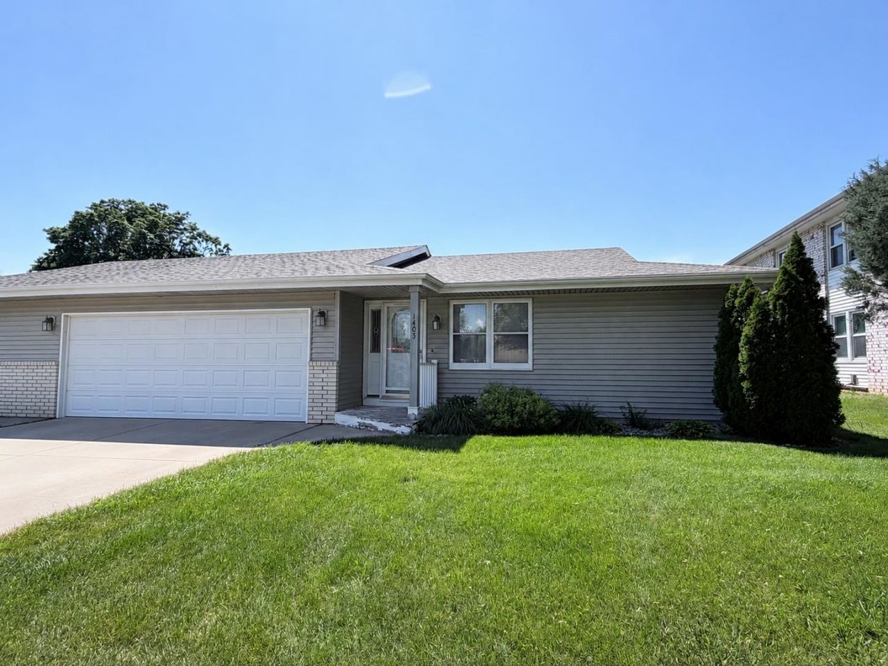 1405 11th Avenue W, Spencer, IA 51301 Main Photo