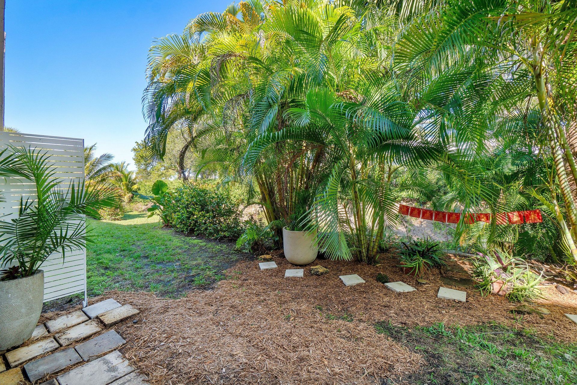 2805 SW 22nd Avenue, Unit 104, Delray Beach, FL 33445 Photo