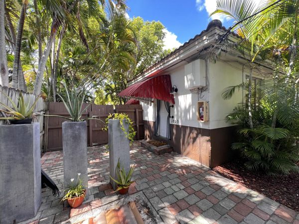 1859 Buchanan Street, Unit 2, Hollywood, FL 33020