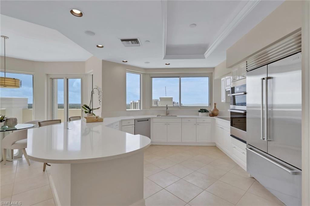 7117 Pelican Bay Blvd, Unit 16, Naples, FL 34108 Photo