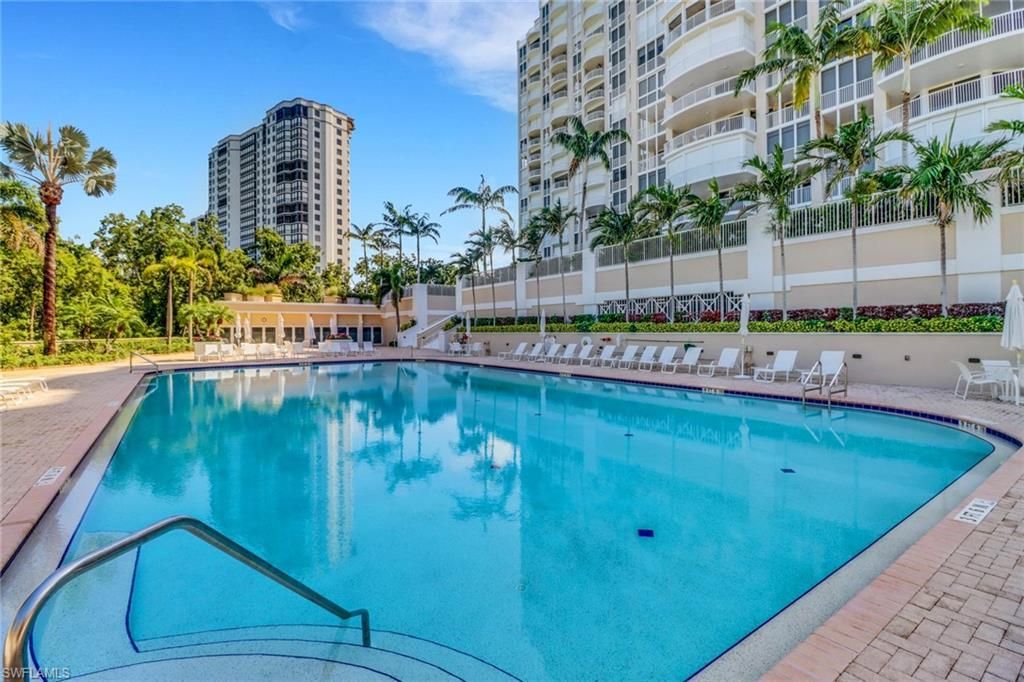 7117 Pelican Bay Blvd, Unit 16, Naples, FL 34108 Photo