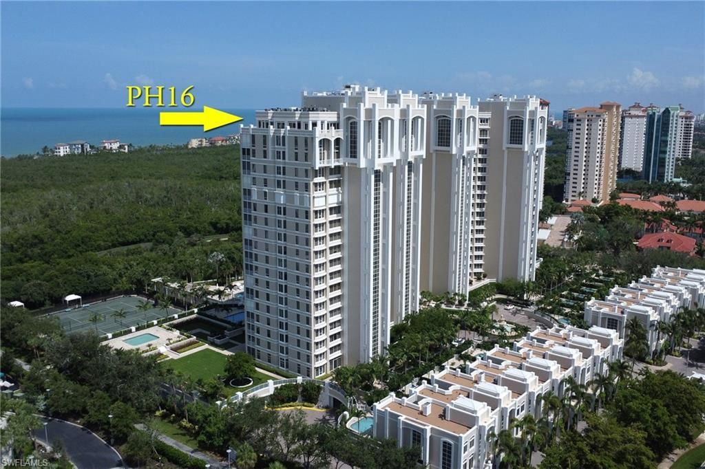 7117 Pelican Bay Blvd, Unit 16, Naples, FL 34108 Photo