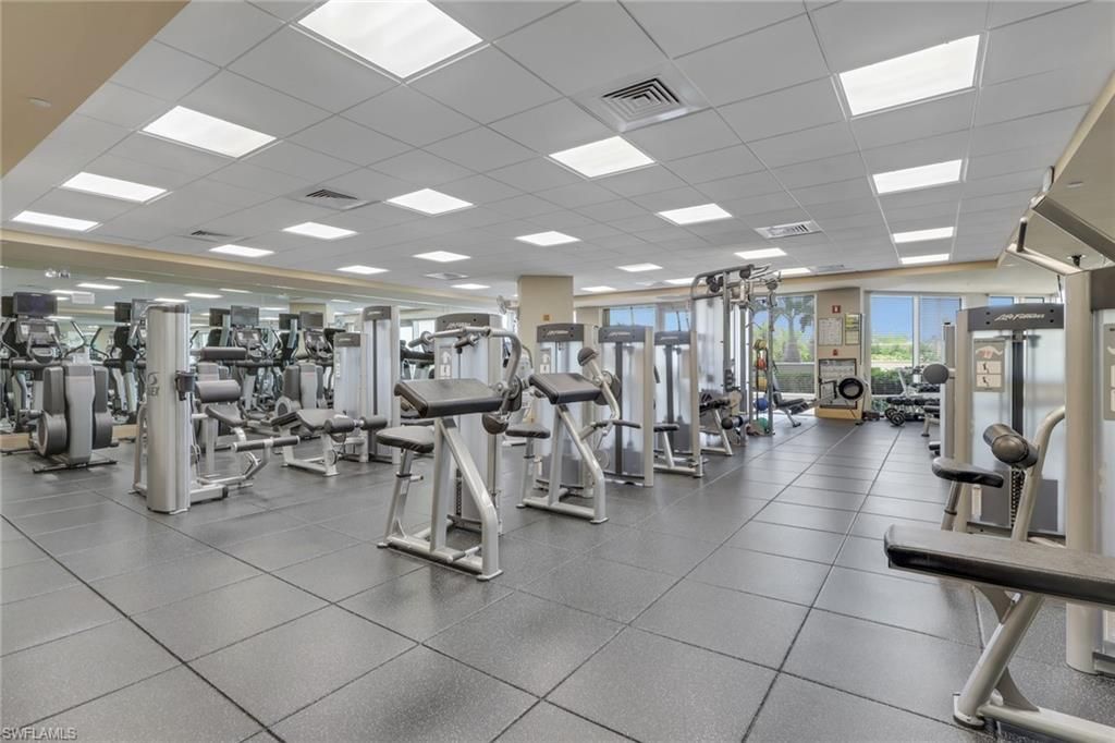 7117 Pelican Bay Blvd, Unit 16, Naples, FL 34108 Photo