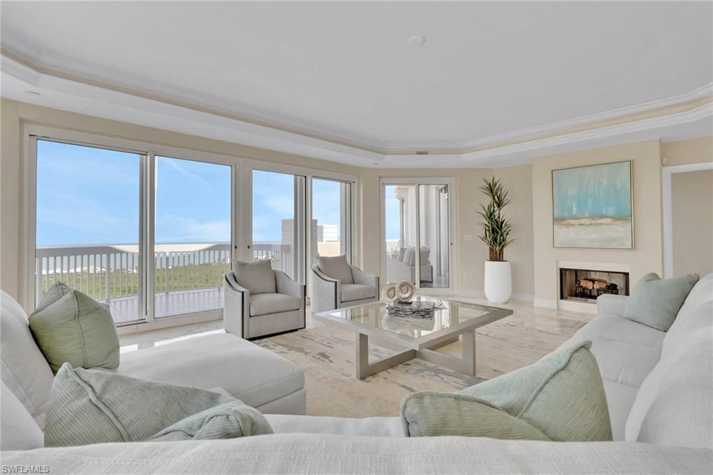 7117 Pelican Bay Blvd, Unit 16, Naples, FL 34108 Photo