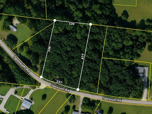 279 Opossum Rd , Portland, TN 37148