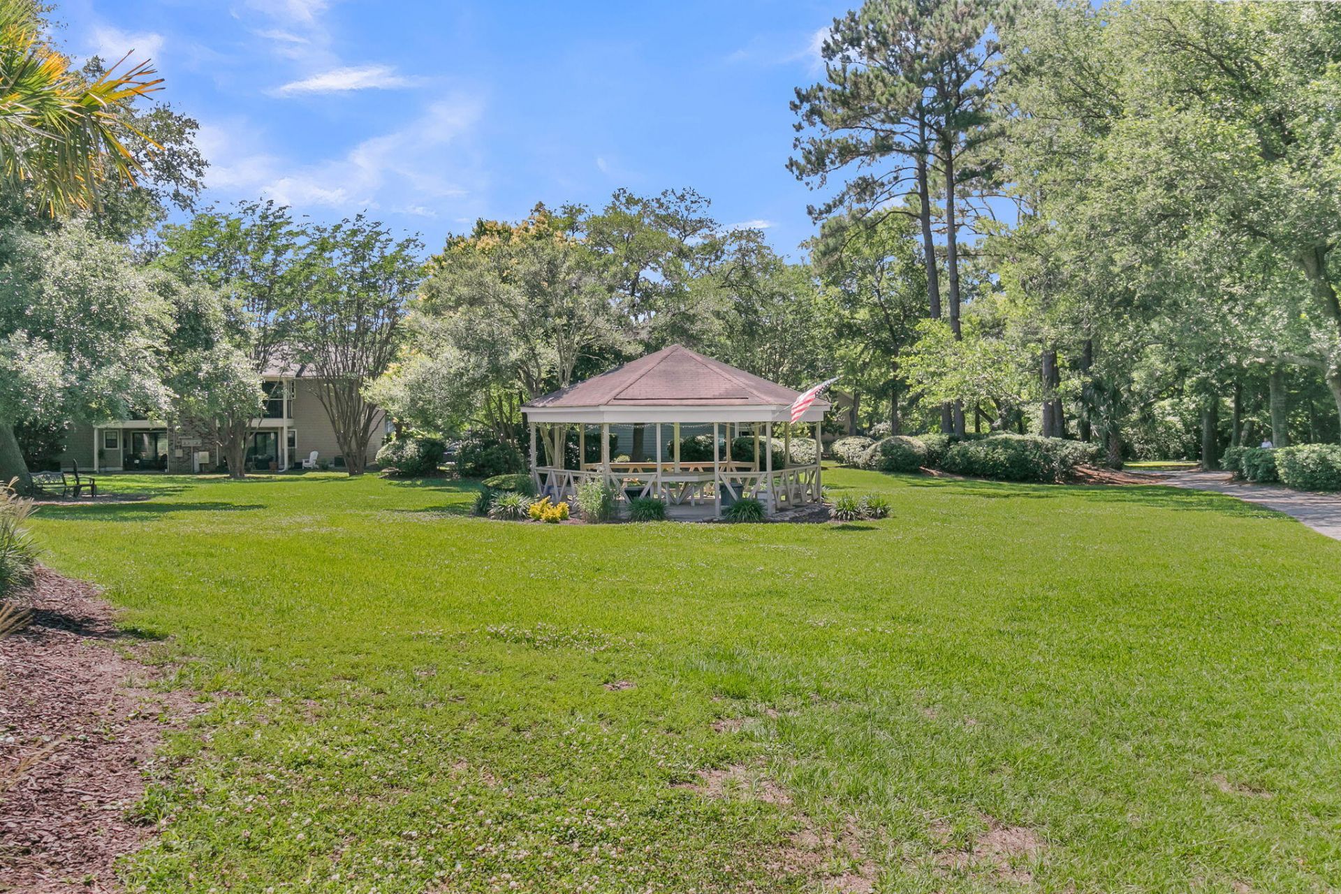 1819 Parc Vue Photo 42