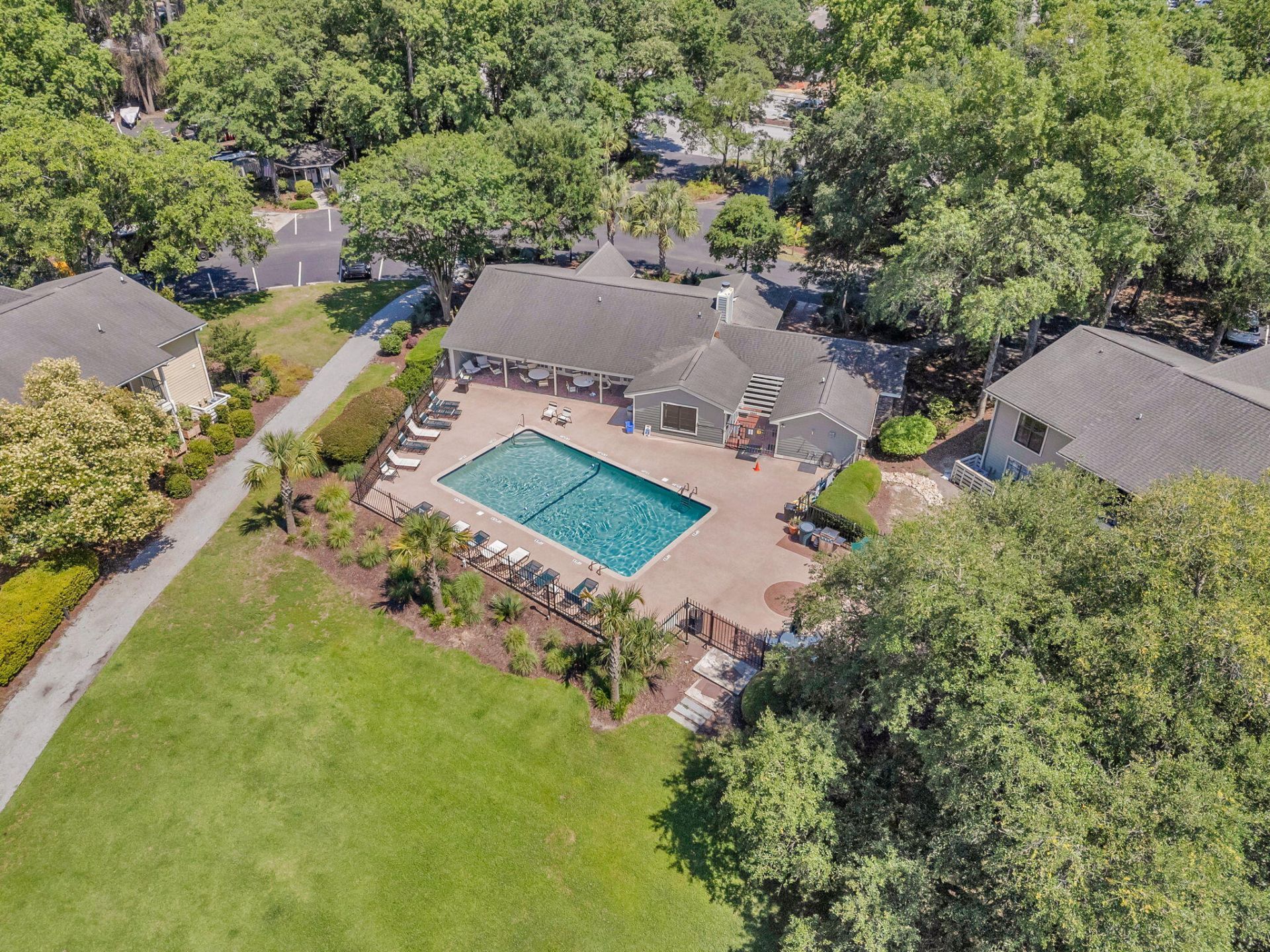 1819 Parc Vue Photo 44