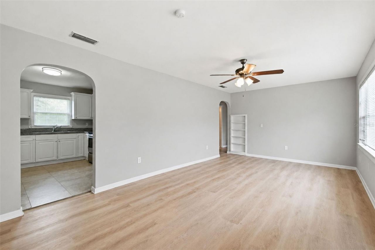 2817 Hawthorne Street , Sarasota, FL 34239 Photo