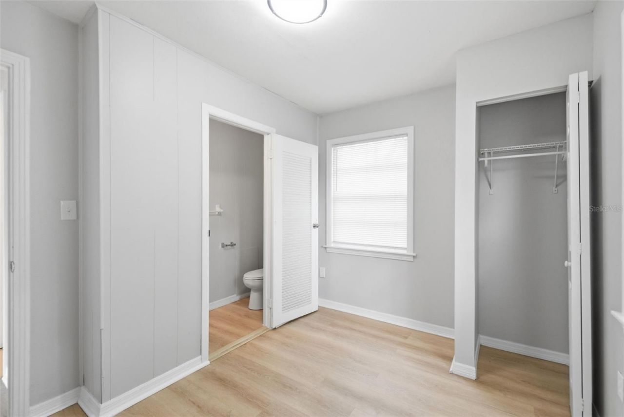 2817 Hawthorne Street , Sarasota, FL 34239 Photo