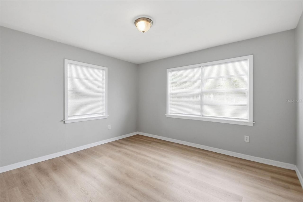 2817 Hawthorne Street , Sarasota, FL 34239 Photo
