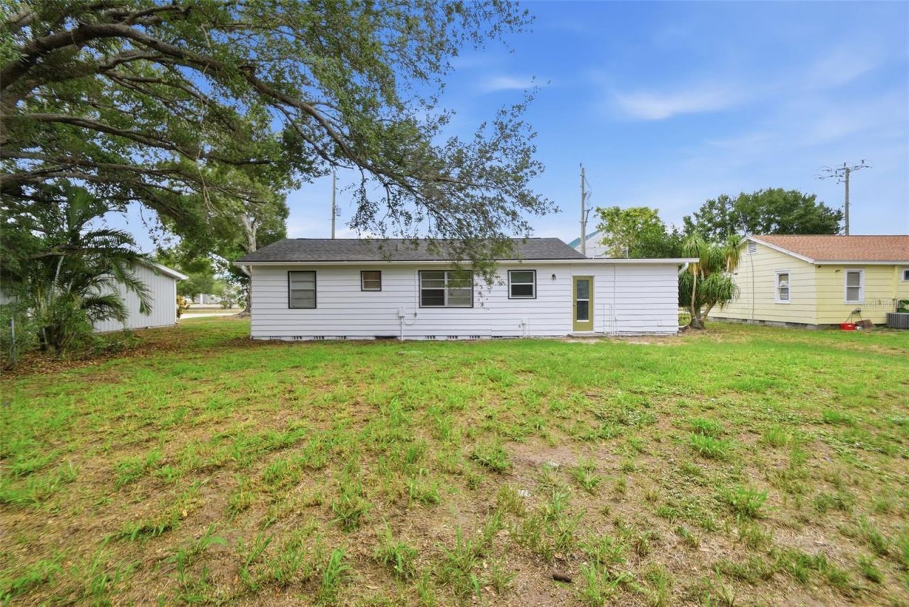 2817 Hawthorne Street , Sarasota, FL 34239 Photo