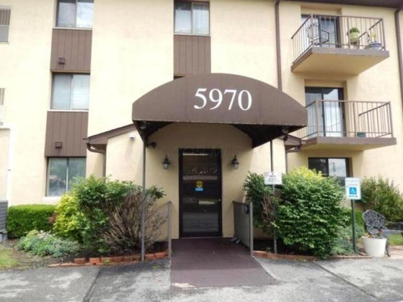 5970 Sharon Woods Boulevard , Unit 200, Columbus, OH 43229 Photo 1
