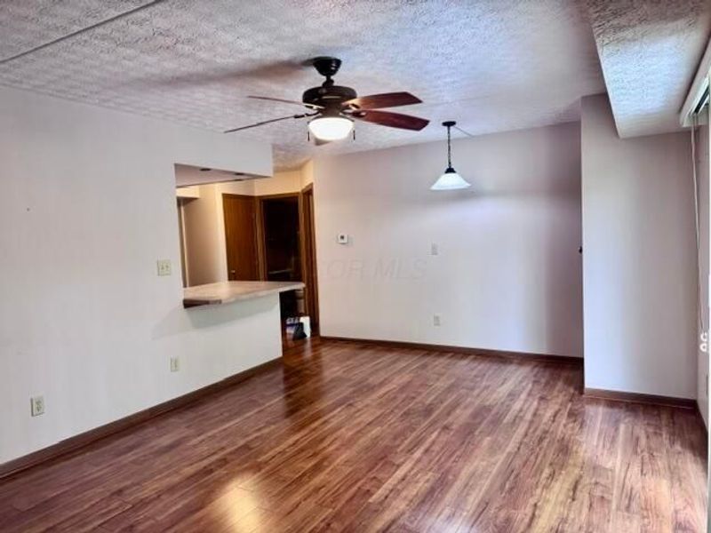 5970 Sharon Woods Boulevard , Unit 200, Columbus, OH 43229 Photo 4