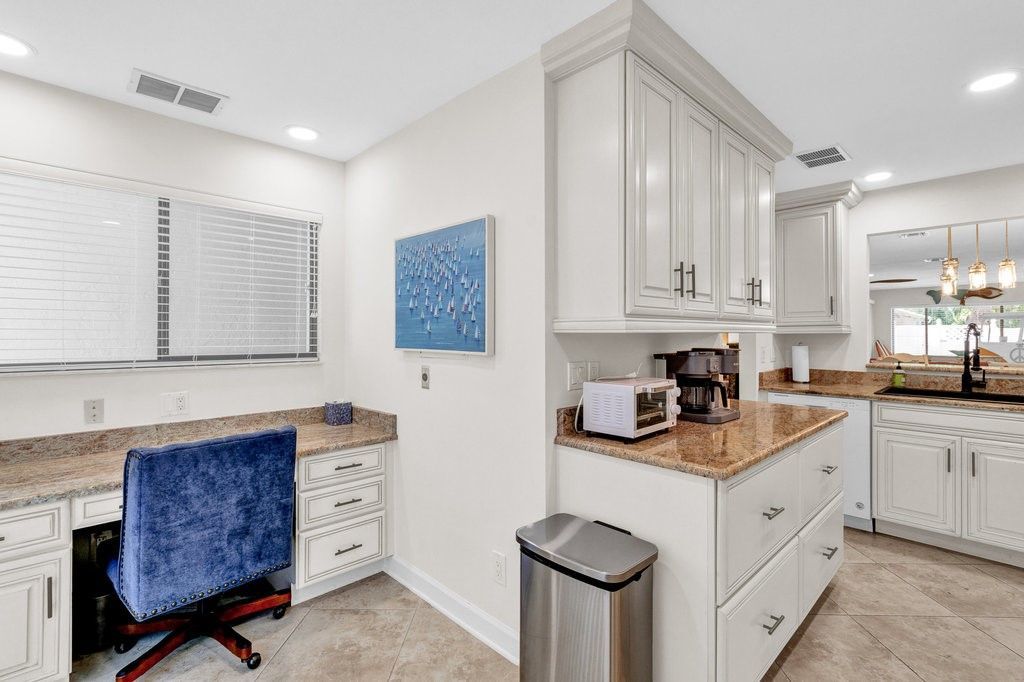 4901 Bethel Creek Drive , Unit G, Vero Beach, FL 32963 Photo