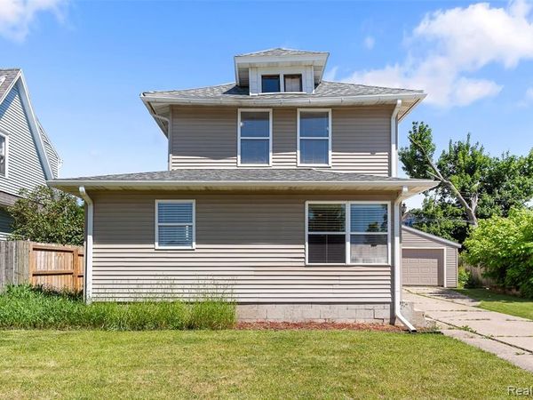 218 W Greenlawn Avenue, Lansing, MI 48910