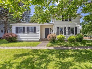 352 W 4th Street S, Fulton, NY 13069