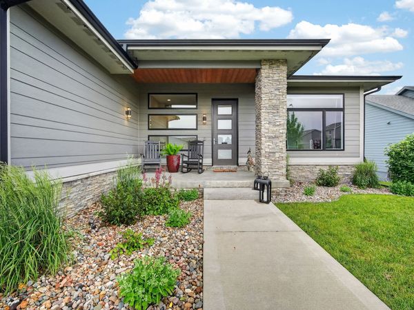 1007 Lynne Drive, Adel, IA 50003