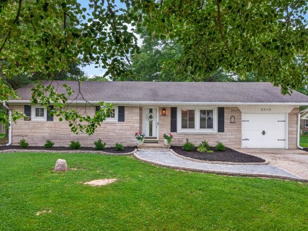 2513 N Centerline Road, Franklin, IN 46131