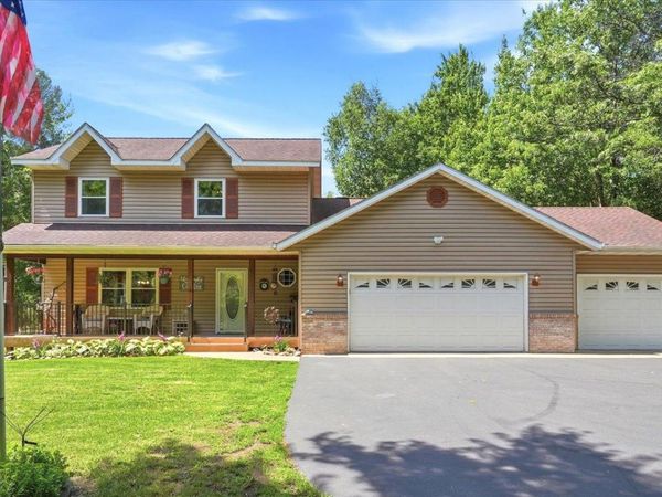 733 220th Street, Osceola, WI 54020