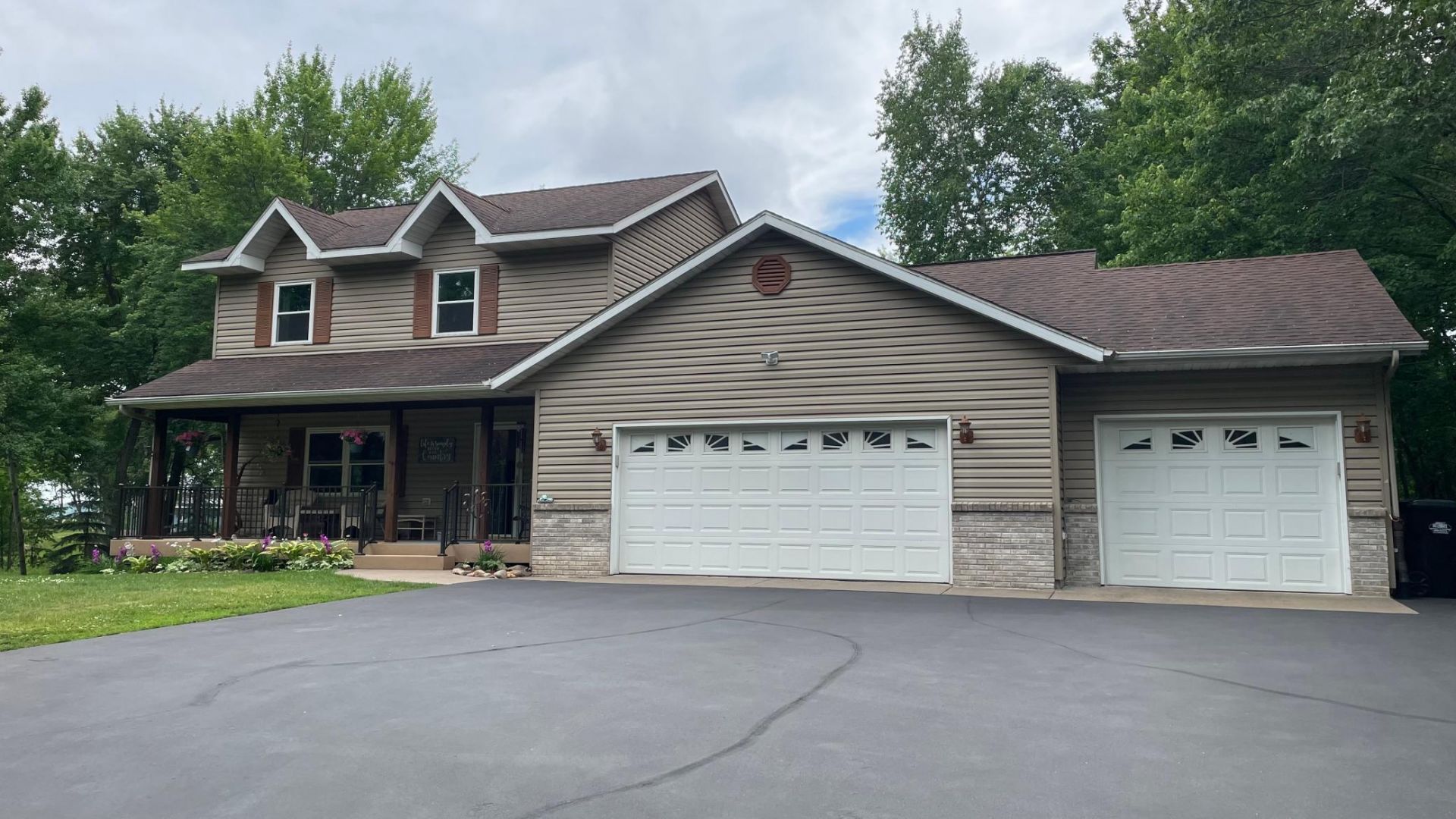 733 220th Street, Osceola, WI 54020
