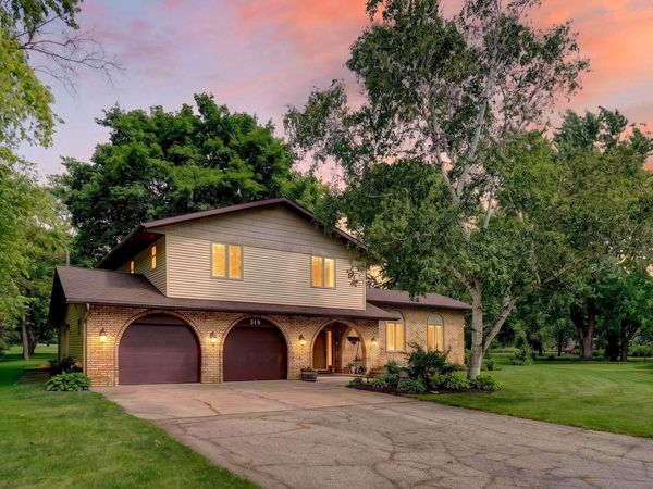319 Fairway Drive, Columbus, WI 53925