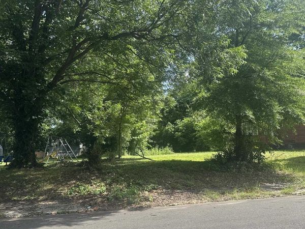 1184 AGNES PL, Memphis, TN 38104