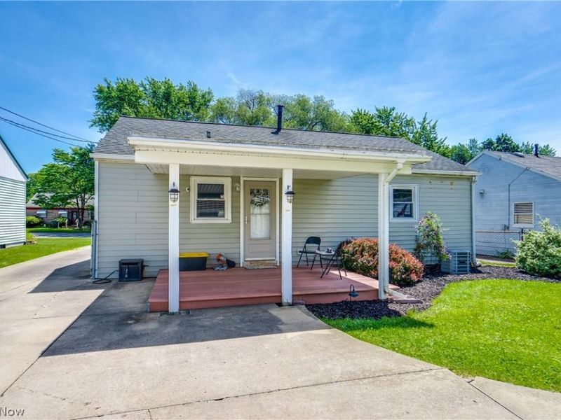 2313 Bollinger Avenue NE, Canton, OH 44705 Photo 20