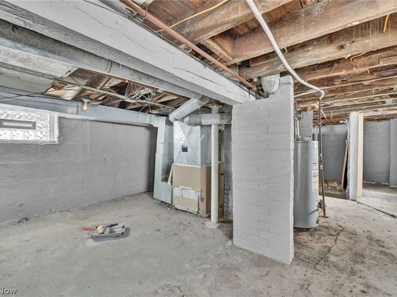 12824 Woodside Avenue , Cleveland, OH 44108 Photo 28