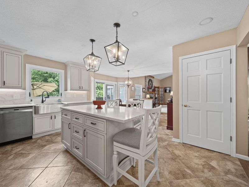5408 Blackhawk Forest Drive, Westerville, OH 43082 Photo 9
