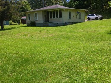 32 Cr-1143A  Dear Born Drive, Barbourville, KY 40906