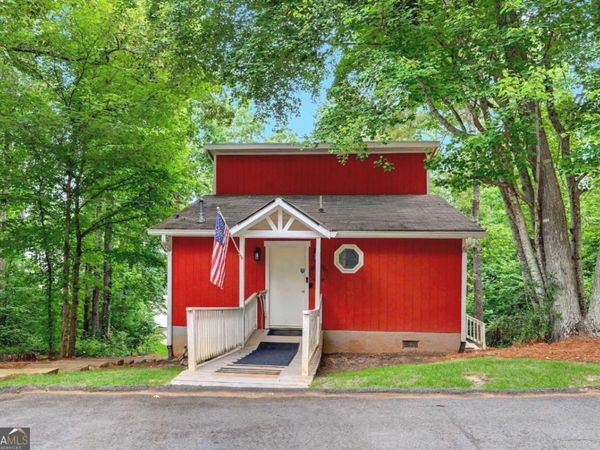 109 Helton Drive SW, Sparta, GA 31087