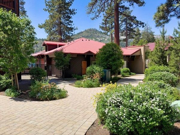 15745 Donner Pass Road, Truckee, CA 96161