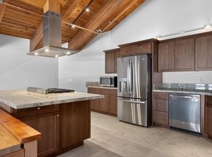 15745 Donner Pass Road, Truckee, CA 96161 Photo