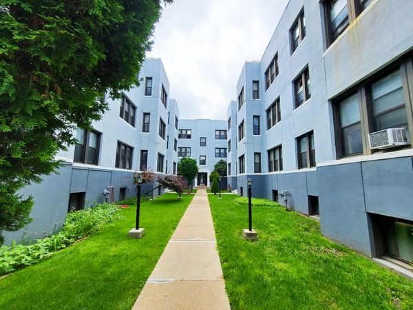 4208 N Pulaski Road , Unit 3W, Chicago, IL 60641