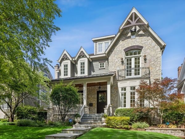28 S Adams Street , Hinsdale, IL 60521