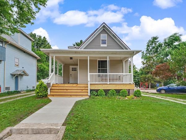 705 S State Street , Champaign, IL 61820