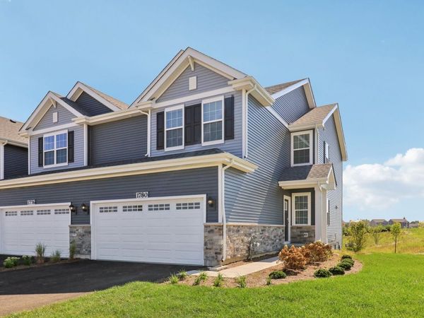 1740 Stable Lane , Aurora, IL 60503