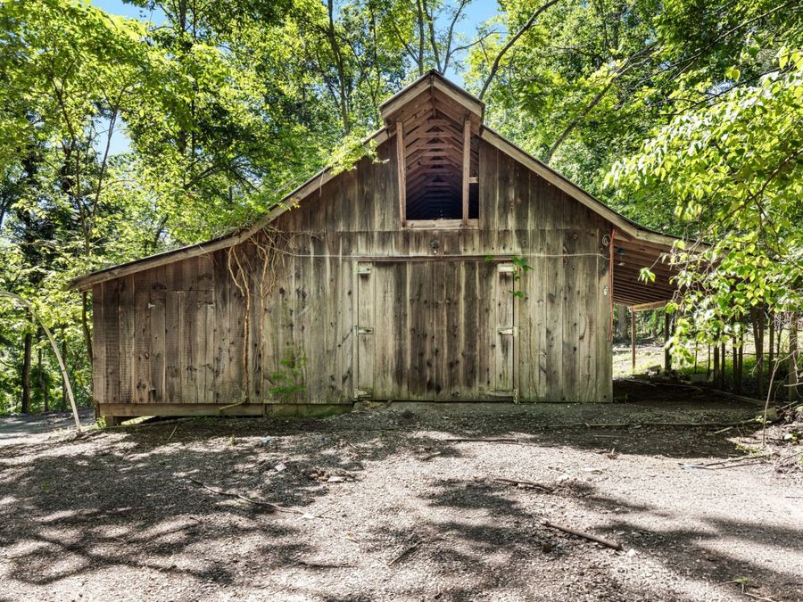 Property Image 36