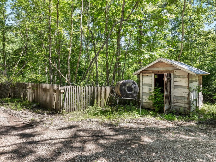 Property Image 37
